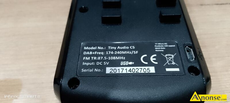TRANSMITER  , TINY AUDIO C5 opis dodatkowy: Sprzedam transmiter Tiny Audio C5 Dab plus uniwersalny odbiornik do wszystkich samochodw osobowych . Zestaw gonomwicy bluetooth & Digital Radio DAB PLUS ODBIORNIK UNIWERSALNY C5 . MOZLIWOSC podczenia smartwacha . Bardzo mao uywany cena katalogowa 1959 z .  stan przedmiotu transakcji: stan bardzo dobry