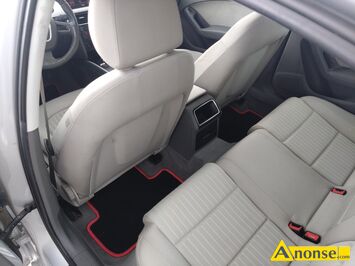Anonse AUDI A4, 2010r., 1.984cm<sup>3</sup>, 211KM, 16V, benzyna, sedan, 154.000km, ABS, autoalarm, centralny zamek, manualna, regulacja kierownicy, wspomagan