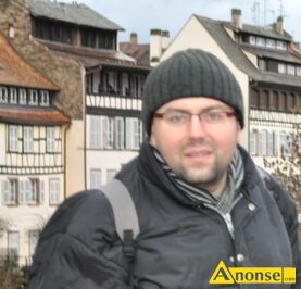 Anonse BIURO, 47, spokojny, zainteresowania: rozne, hej jestem przemek mieszkam w lublinie od modych lat jestem gejem pracuje w stowarzyszeniu eko