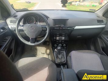 Anonse OPEL ASTRA, 2010r., 1.910cm<sup>3</sup>, 150KM, diesel, kombi, 278.800km, granatowy, elektryczne szyby przd, ty (4xES), liczba drzwi: 5 drzwi (5D): 5