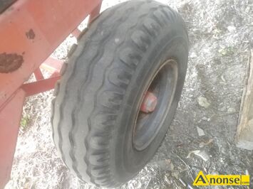 Anonse OPONY, Sprzedam 2/sz opony zdrowe adne nie spkane 10PR DBICA AM-8 IMPLEMENT 11.5/80-15.3 cena 2/sz 450z lub zamieni na 10/75/15.3, stan