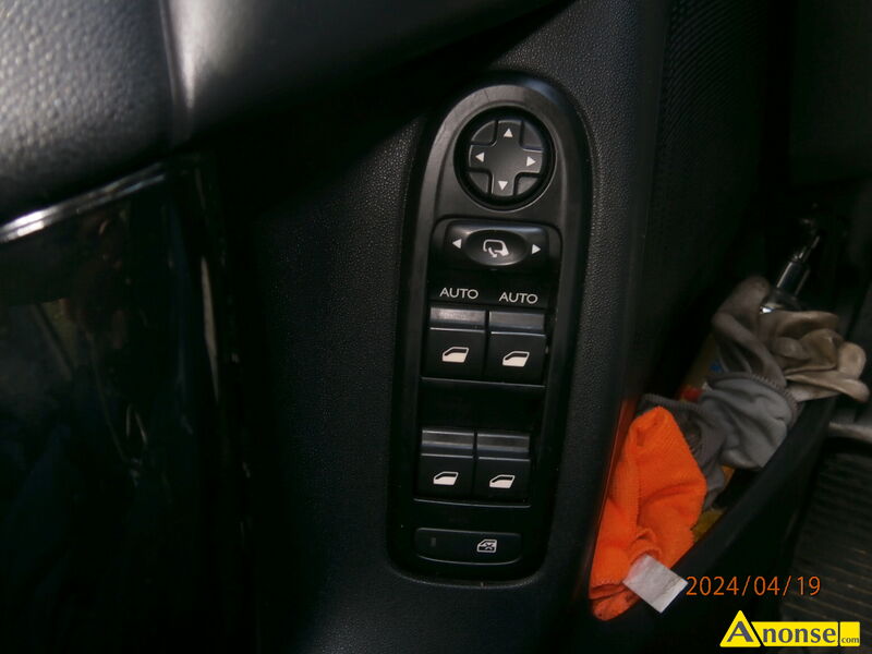 CITROEN  C3, 2015r./XII, 1.199cm<sup>3</sup>, 82KM , benzyna, hatchback, 103.200km, czarny, pera bezpieczestwo: poduszki powietrzne, system kontroli trakcji, ABS komfort: elektryczne lusterka, regulacja wiate, regulacja kierownicy, manualna, elektryczne szyby wygld: aluminiowe felgi informacje dodatkowe: liczba drzwi, bezwypadkowy, 1.waciciel 5 drzwi (5D) 5 drzwi (5D) audio samochodowe: radio + odtwarzacz CD opis dodatkowy: citroen c3 wiecej pod telefonem stan przedmiotu transakcji: stan bardzo dobry - image 8