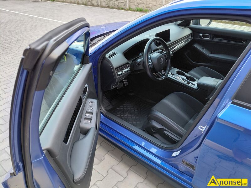 HONDA  CIVIC, 2022r./X, 2.000cm<sup>3</sup>, 184KM , hybrydowy, hatchback, 48.000km, niebieski, pera bezpieczestwo: poduszki powietrzne, autoalarm, ASR, immobiliser, ABS komfort: regulacja kierownicy, komputer pokadowy, elektryczne szyby, automatyczna skrz. biegw, centralny zamek, wspomaganie kierownicy, elektryczne lusterka, klimatyzacja automatyczna, regulacja wiate wygld: aluminiowe felgi, halogeny informacje dodatkowe: liczba drzwi, ksika serwisowa, serwisowany, bezwypadkowy, karta pojazdu, 1.waciciel 5 drzwi (5D) 5 drzwi (5D) audio samochodowe: radio + odtwarzacz CD opis dodatkowy: Samochd wyposaony midzy innymi w ABS, VSA, LKAS, automatyczn klimatyzacj, kamer cofania, czujniki parkowania przednie i tylne, fabryczn nawigacj GPS, reflektory adaptacyjne full LED, rozpoznawanie znakw , elektryczne szyby przednie i tylne, el. regulowane skadne i podgrzewane lusterka, alarm, aktywny tempomat (ACC), immobiliser, automatyczne wiata z czujnikiem zmierzchu, asystent pasa ruchu , automatyczne wycieraczki z czujnikiem deszczu, podgrzewane fotele przednie, komputer pokadowy, wielofunkcyjn skrzan kierownic, system Connect+ obsugujcy Apple CarPlay / Android Auto, adowanie indukcyjne telefonu , felgi aluminiowe 18