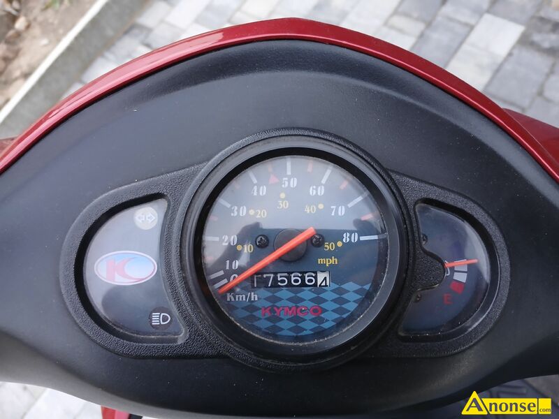 KYMCO  AGILITY, 2011r./IV, 50, 3KM, 17.566km, czerwony, skuter, ksika serwisowa, kask opis dodatkowy: Sprzedam adny skuter Kymco Agility 50 silnik czterosuwowy w stanie bardzo dobrym z przebiegiem orginalnym 17.566km w tym roku kupiony nowy akumulator na gwarancji, niecae dwa lata temu zrobiony gaznik.rozrusznik. Skuter bardzo dobrze odpala i jezdzi bez problemowo polecam bo fajny i zadbany jeden wasciciel od nowoi wiecej informacji udziele na prywanie. stan przedmiotu transakcji: stan bardzo dobry - image 4