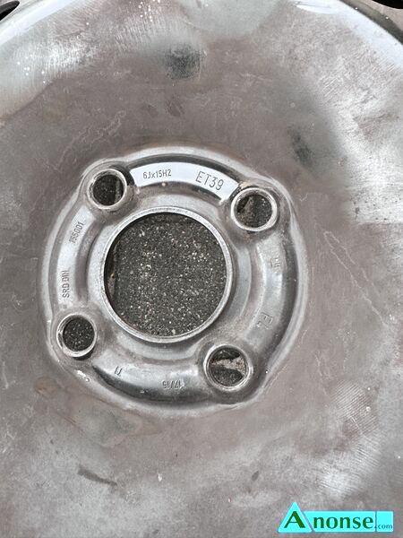 OPEL  CORSA opis dodatkowy: Felgi stalowe z oponami zimowymi 15 , 6Jx15H2 , ET 39 stan przedmiotu transakcji: stan dobry - image 2