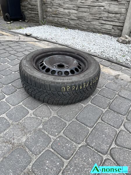 OPEL  CORSA opis dodatkowy: Felgi stalowe z oponami zimowymi 15 , 6Jx15H2 , ET 39 stan przedmiotu transakcji: stan dobry