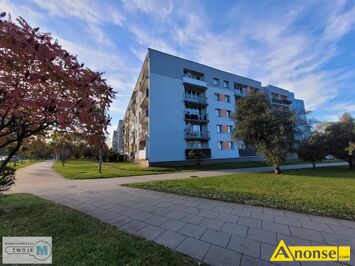 Anonse BARWINEK, M-4, 59.32m<sup>2</sup>, p. 2/4, wasnociowe, po remoncie, Mieszkanie 3 pokojowe z widn, osobn kuchni o powierzchni 59,32 m 2, zlokalizow