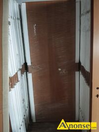 Anonse DRZWI, nowe, Sprzedam nowe pene i oszklone prawe i lewe, kolor olcha szer. 80cm. Sprzeda moe by na faktur. Cena za 1 sz 180 z., stan