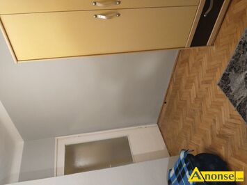 Anonse BRONOWICE, pok�j 16m<sup>2</sup>, dla studentki, dost�p do �azienki, blisko do centrum, bardzo dobre warunki, 1-osobowy, w samodzielnym mieszkaniu, dob