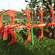 PUG, 4 skibowy obrotowy Agro-Masz z siownikiem liniowania, szerokie gumowe, kko z boku puga, regulowana szeroko orki mechanicznie i h