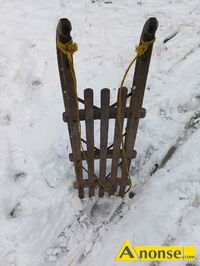 Anonse SANKI, BEZ MARKI, Super �liskie sanki, konstrukcja stalowa, bez �lad�w rdzy, ma�o u�ywane. D�ugo�� sanek 102 cm, szeroko�� 35 cm., stan bard