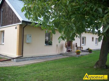 Anonse ADAMO, dom 90m<sup>2</sup>, na dzia�ce 4100m<sup>2</sup>, do zamieszkania, ogrzewanie kominkowe, w gm. SIENNO/Mazowieckie, dom wiejski, w lu�nej zabudowie, po kap