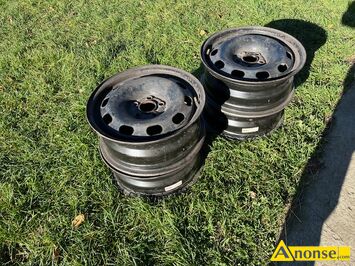 Anonse AUDI, Sprzedam 4 felgi 15-calowe do Audi, Volkswagen, Seat, Skoda., stan bardzo dobry, c.200z�. TRZEBIE�