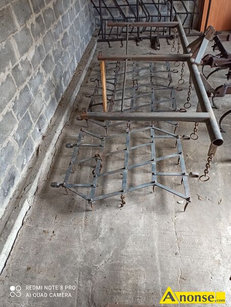 BRONA  opis dodatkowy: 3-polowa, oryginalna  stan przedmiotu transakcji: stan bardzo dobry