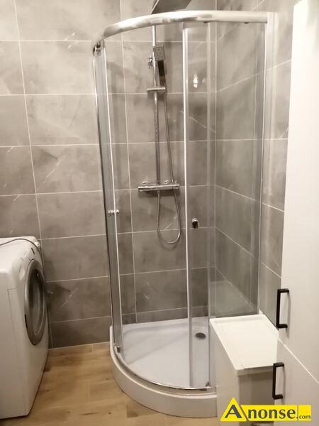 CZUBY , M-3, 50m<sup>2</sup> informacje dodatkowe: wolne od zaraz, ciche, rozk�adowe, parkiet, miejsca parkingowe, domofon, blisko sklep, glazura, zadbane, pokoje ustawne, panele, czyste, blisko przystanek, widna kuchnia, panele pod�ogowe, opomiarowane, c.o., blisko przychodnia, balkon, umeblowane, winda, s�oneczne, blisko szko�a, bardzo dobra lokalizacja, blisko przedszkole opis dodatkowy: mieszkanie 50m<sup>2</sup>, ,dwa ustawne pokoje, miedzkanie umeblowane, zadbane ,czyste, sloneczne zlokalixowane na terenie z du�� zieleni� skwerki spacerniaki, na osiedlu duzo sklepow, blizko markety w poblizu przyhodnia rejonowa i specjalistyczno-diagnostycznaLuxmed, blizko przystanki MPK ,dost�pne miejsca parkingowe przynalezne do budynku ,za ca�o�� w��cznie z czynszem 2500