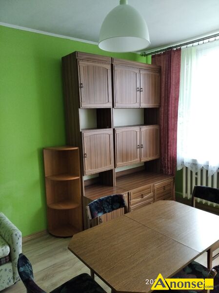 LSM/KRASI�SKIEGO10 , M-2, 26m<sup>2</sup>, p. 4/4, dla os�b niepal�cych informacje dodatkowe: wolne od zaraz opis dodatkowy: Mieszkanie umeblowane, panele pod�ogowe, glazura, terakota oraz sprz�t AGD.W czynszu SM-zaliczka za CO oraz op�aty komunalne i administracyjne.Dodatkowe op�aty za media wg licznik�w.Kaucja 1350z� oraz zalicza za media. - image 1