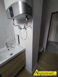 Anonse LSM / OS.MICKIEWICZA, M-3, 56m<sup>2</sup>, p. 2/3, w�asno�ciowe, po remoncie, szafy wn�kowe, sprz�t AGD, zabudowa kuchni, komfortowe, bardzo wysoki st