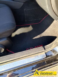 Anonse MERCEDES C180, 2009r., 1.600cm<sup>3</sup>, benzyna + gaz, 301.000km, czarny, Sprzedam samoch�d Mercedes C180 elegance rok produkcji 2009r silnik 1600