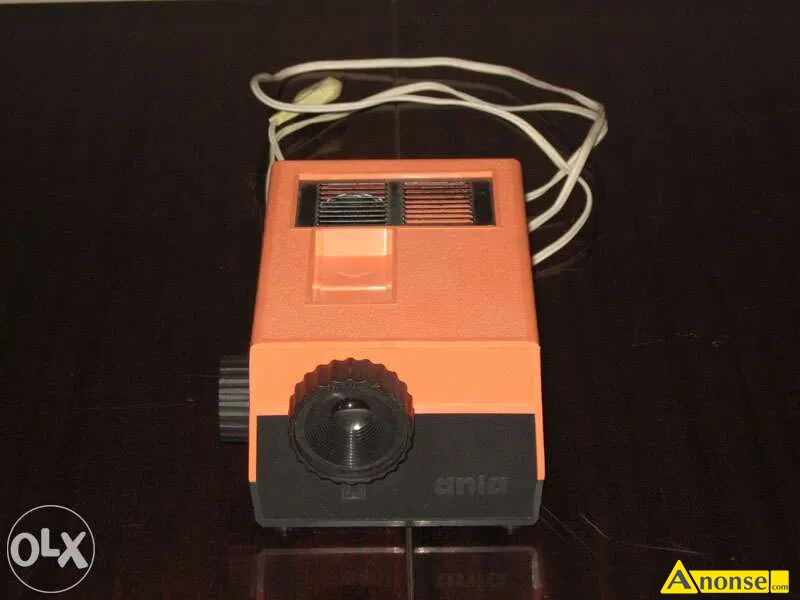 PROJEKTOR , ANIA opis dodatkowy: Projektor Rzutnik Ania Sprzedam projektor filmowy ANIA Stan techniczny wizualny bardzo dobry sprawdzony dzia�aj�cy w 100% nie posiadam bajek odbi�r osobisty w �osieniu na terenie gminy Piekoszowa.Polecam gdy� naprawd� warto. stan przedmiotu transakcji: stan bardzo dobry - image 1