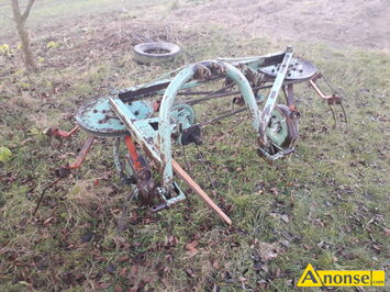 Anonse PRZETRZ�SARKA, Paj�k do siana na 6-z�b�w, w �adnym stanie., c.780z�. KLWATKA