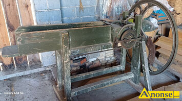 Anonse SIECZKARNIA, Sprzedam sieczkarnie, do r�ni�cia sieczki sprawna, Sieczkarnia do ciecia sieczki koniom Idealna, wszystko dzia�a jak nale�y pol