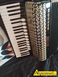 Anonse AKORDEON, HOHNER 120 ATLANTIC 4N, Sprzedam akordeon Hohner Atlantic 120 DLux 4 Na musette w fabrycznym stanie technicznym i wizualnym klawia