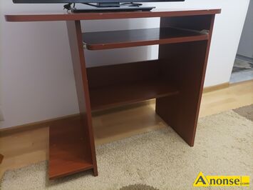 Anonse BIURKO, kolor ciemny br�z, u�ywane, komputerowe, Sprzedam biurko w dobrym stanie ., stan dobry, c.150z� do uzg.. RZESZ�W