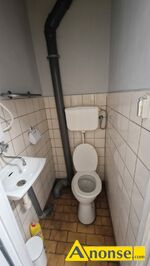Anonse LOKAL 50m<sup>2</sup>, �R�DMIE�CIE PRZY PKP, na dzia�alno�� handlowo-us�ugow�, witryna, wej�cie bezpo�rednio z ulicy, atrakcyjna lokalizacja, Do wynaj�