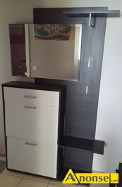 Anonse - MEBLE, Sprzedam szafkę na przedpokój z lustrem. Demontaż i zniesienie we własnym zakresie. Wysokość ok 197 cm, szerokość całkowita ok. 120 c Anonse MEBLE, Sprzedam szafkę na przedpokój z lustrem. Demontaż i zniesienie we własnym zakresie. Wysokość ok 197 cm, szerokość całkowita ok. 120 c