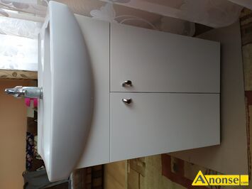 Anonse SZAFKA, kolor bia�y, Sprzedam szafk� �azienkow� z umywalk� i bateri� oraz szafk� wisz�c� w dobrym stanie ., stan dobry, c.250z� do uzg.. RZE