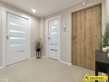 Anonse SZYD��WEK, M-4, 58.9m<sup>2</sup>, p. 2/4, w�asno�ciowe, po remoncie, Oferujemy Pa�stwu pi�kne, 3 pokojowe mieszkanie z widn� kuchni�, o powierzchni 58