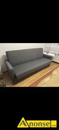 Anonse WERSALKA, Wygodna, szara rozk�adana sofa, kt�ra pos�u�y jako dodatkowe miejsce do spania. Mebel jest w bardzo dobrym stanie, nadaje si� do u