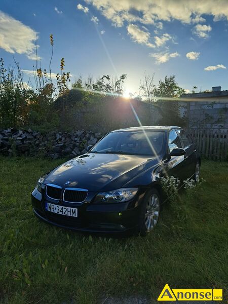 BMW  SERIA 3, 2007r., 3.000cm<sup>3</sup>, 306KM , benzyna, sedan, 135.000km, czarny, metalik bezpiecze�stwo: poduszki powietrzne, system kontroli trakcji, ASR, ABS komfort: szyberdach, elektryczne szyby, komputer pok�adowy, elektryczne lusterka, klimatyzacja automatyczna, regulacja �wiate�, regulacja kierownicy, elektryczna regulacja fotela, wspomaganie kierownicy, centralny zamek, automatyczna skrz. bieg�w wygl�d: halogeny, aluminiowe felgi informacje dodatkowe: liczba drzwi, elektroniczny wtrysk, wtrysk wielopunktowy, katalizator, bezwypadkowy, karta pojazdu 5 drzwi (5D) 5 drzwi (5D) audio samochodowe: radio opis dodatkowy: Sprzedam BMW serii 3 335i silnik 3 litrowy biturbo moc 306 KM przebieg 135000 ty� przegl�d
do 2027,elektryczne szyby, lusterka, szyberdach, fotele przednie ,pod�wietlane klamki, sk�rzana
tapicerka, automatyczna skrzynia �opatki do zmiany bieg�w, alufelgi opony zima -lato, klima
automatyczna dwu strefowa ,nawigacja, stan bardzo dobry gara�owany. stan przedmiotu transakcji: stan bardzo dobry