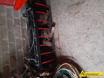 Anonse �ADOWACZ, VOLANT, Sprzedam lyzkokrokodyl do tura,mocowanie euro,szerokosc 180 cm,na dwa si�owniki, stan bardzo dobry, c.3.000z�. W�GLENIEC t