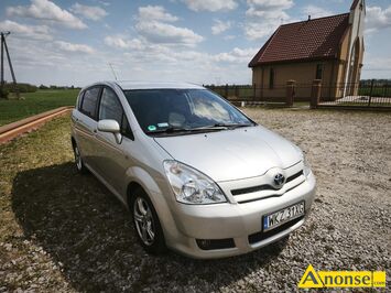 Anonse TOYOTA COROLLA VERSO, 2006r., 1.800cm<sup>3</sup>, 129KM, benzyna + gaz, 237.600km, srebrny, metalik, elektryczne szyby prz�d, ty� (4xES), Dodatkowo do