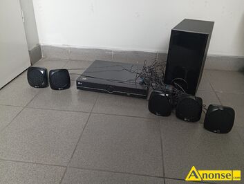 Anonse ZESTAW KINA DOMOWEGO, LG, Sprzedam kino domowe LG DVD USB + z 5 g�o�nikami + subwoofer. Sprawny. Odbi�r osobisty., stan bardzo dobry, c.250z