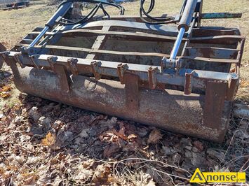 Anonse CZʦCI, Sprzedam do tura �y�ke �y�kokrokodyl,paleciak oraz b�otniki i zaczepy i obci��niki do MF, Aresa Claasa, c.500z�. WYSOKIE 792-847-7