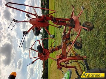 Anonse PRZETRZ�SARKA, Sprzedam przetrz�sarka KUHN GF 5000 MHA, hydrauliczne rozk�adana o szeroko�ci roboczej 5,20m, szerokie ogumienie, ruchoma wie