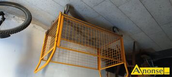 Anonse - WÓZEK, Transportowy, ZAKREM, Wym.120x70x50, c.550zł. RADOM Anonse WÓZEK, Transportowy, ZAKREM, Wym.120x70x50, c.550zł. RADOM