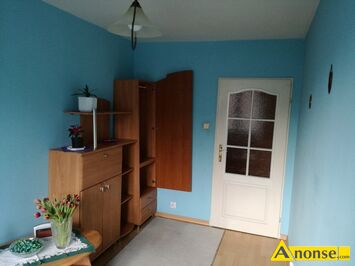 Anonse POR�BA, pok�j, dobry dojazd do wszystkich uczelni, internet, umeblowany, blisko przystanek, dost�p do kuchni, dost�p do �azienki, blisko do