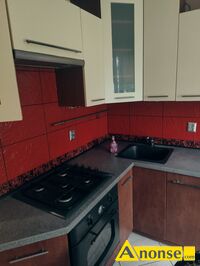 Anonse PR�DOCINEK, M-3, 50m<sup>2</sup>, p. 1/4, sp�dzielcze-w�asno�ciowe, wolne od zaraz, c.380.000z�. RADOM