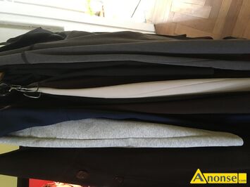 Anonse SP�DNICA, rozm.L, Po przegl�dzie szafy mam kilka sp�dnic rozmiar L do XL w kolorach br�z, granat czarne, szare zapraszam do kontaktu., c.20z