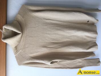Anonse SWETER, rozm.L, Golf M/L nowy (kolor capucino), c.35z�. RADOM