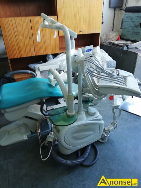 sprzt  dentystyczny,opis dodatkowy: Unit stomatologiczny ANLE. 
Fotel, lampa, stolik (turbiny zwyk - image 4 - anonse.com
