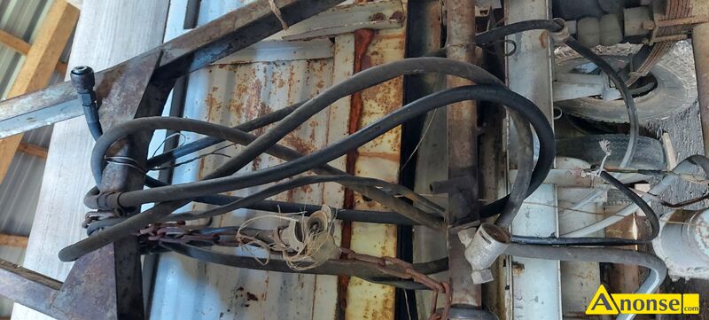 Przyczepa , D-47A, AUTOSAN,opis dodatkowy: Sprzedam przyczep rolnicz Autosan D-47A, adowno 4,5 - image 0 - anonse.com