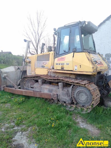 spycharka , gsienicowa, NEW HOLLAND,opis dodatkowy: Sprzedam spychark New Holland D180 ze zrywaki - image 0 - anonse.com