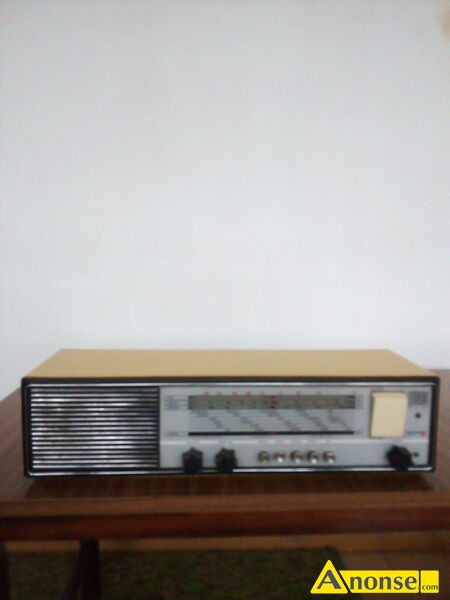 RADIO , LUDWIK,opis dodatkowy: Sprawne radio z dokumentami zakupu z 1975r. ,stan przedmiotu transak - image 0 - anonse.com