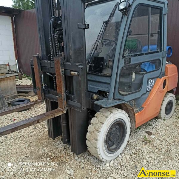w�zek , spalinowy, TOYOTA-LINDE,opis dodatkowy: wysoko�� podnoszenia 4,8 m, ud�wig  3 tony,stan prz - image 0 - anonse.com